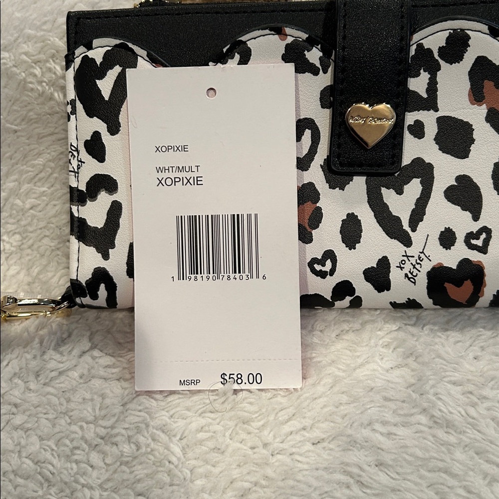 Betsy Johnson Heart Leopard Print Wristlet Wallet NWT - Picture 12 of 12